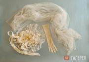 BRIDAL VEIL, WEDDING HEADDRESS, AND GLOVE OF MARIA MARTYNOVSKAYA. August 18 1885