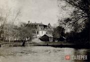 The Polenov House of Theatre Education