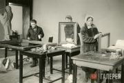 Preparations for the opening of the Tretyakov Gallery. 